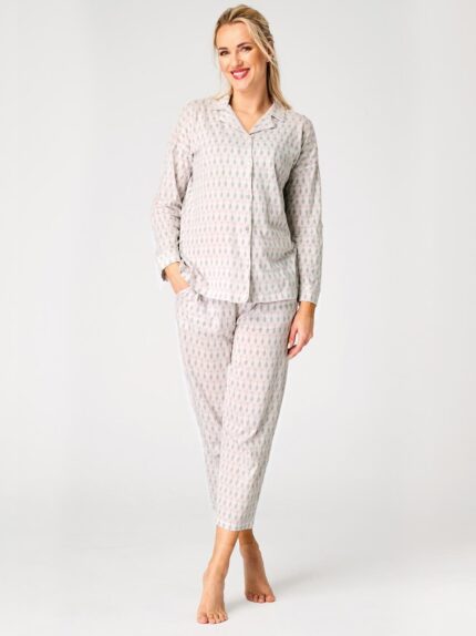 Pižama Key LNS 879 A26 trumpomis rankovėmis 2XL-3XL sagstoma