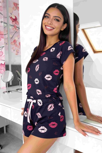 Moteriška medvilninė pižama – Kiss short
